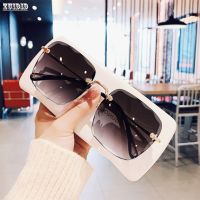 【CC】✆☜  New Refined Rimless Cut Sunglasses Fashion Personality Two-Color Web The Same Trend Glasse