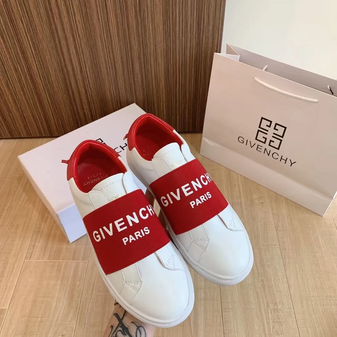 2022 new Givenchyˉ white shoes men and women couple shoes low-top sneakers  leather shoes flat casual sports student girls 