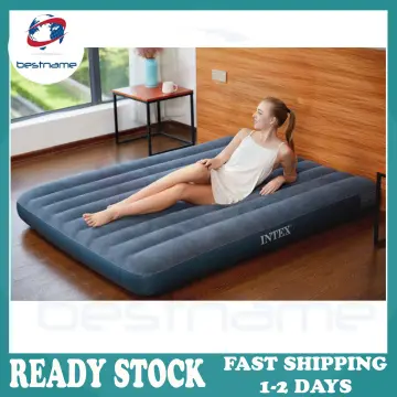 Round inflatable outlet bed