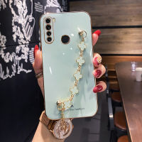 COROGI เคสกันกระแทกสำหรับ Realme 5 5 5 Pro 5i 5S 6 Pro 6i XT พร้อมสายรัดข้อมือลายใบโคลเวอร์นำโชคปลอกหุ้มกันกระแทกแบบเคสมือถือชุบ6D สุดหรูขอบสี่เหลี่ยมป้องกันซิลิโคนนิ่มฝาครอบด้านหลัง