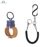 Maximumcatch DE096 Magnetic Net Release with Strong Cord and Leather Strap Landing Net Holder Fishing Accessory Cable Management