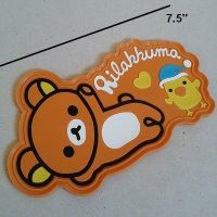 แผ่นยาง กันลื่น บน คอนโซล รถ ลาย รีลัคคุมะ rilakkuma ขนาด 7.5x4.5 นิ้ว