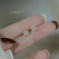 Small and Exquisite Gold Color Green Jade Round Earrings for Female Girl Everyday Wear Gift Jewelry