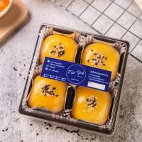 เปี๊ยะลาวา ไข่เค็ม 4 ชิ้น by Mae Ying bakery ขนมอร่อยๆๆถูกๆ pre-order