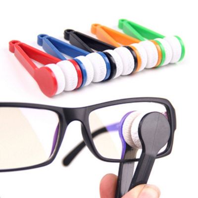 แว่นตาที่ทำความสะอาดแว่นตาแปรงไมโครไฟเบอร์ที่เช็ดแว่นตาเครื่องมือทำความสะอาดแบบแปรง