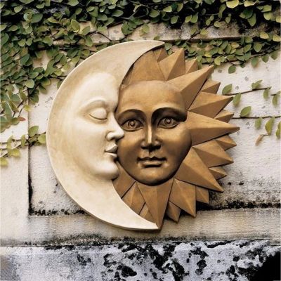 Sun and Moon Wall Sculpture Celestial Icons of Astronomy Garden Decor Outdoor Sun Catcher Vintage Home Decor Ornament