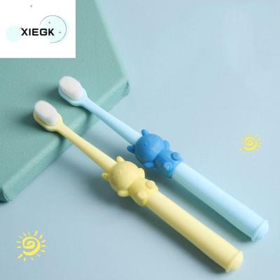 XIEGK แปรงสีฟันนุ่มสองด้านสำหรับเด็กอายุ3-12ปีแปรงสีฟันสำหรับฝึกแปรงลิ้นแบบใช้มือจับด้วยมือ