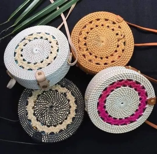 AUTHENTIC PREMIUM RATTAN BAGS FROM BALI INDONESIA / RATTAN ROUND SLING