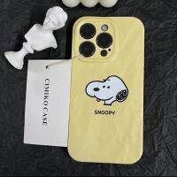 เคสไอโฟน การ์ตูนน่ารัก Snoopy เหมาะสำหรับ iPhone14/15promax Apple 13 เคสมือถือ 11 ช่อง 12 รุ่นหญิง