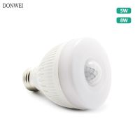 【✷】 PakDecor DONWEI หลอดไฟ LED E27เซนเซอร์ตรวจจับการเคลื่อนไหว,หลอดไฟกลางคืนอัจฉริยะเปิด/ปิดอัตโนมัติสำหรับระเบียงสี่เหลี่ยมทางเดินชั้นใต้ดิน