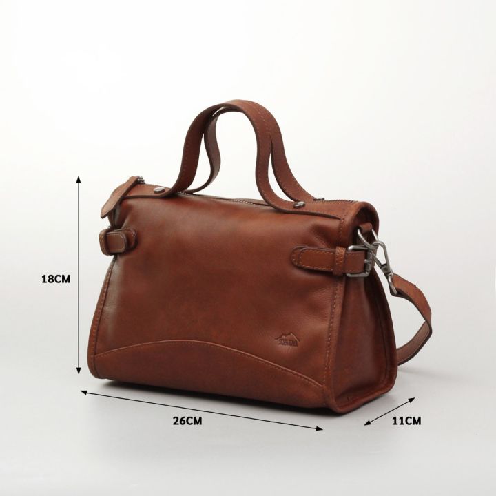 กระเป๋าหนังสะพายข้างผู้หญิง-กระเป๋าหนังแท้ผู้หญิง-รุ่น-elizabeth-b-cbr-8590-สีกาแฟ