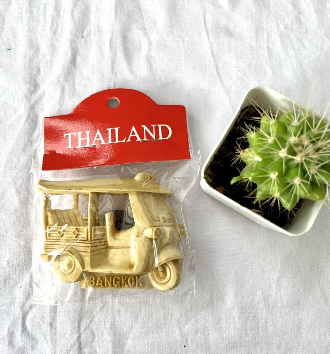 ของฝากไทยๆ-ของที่ระลึกไทย-souvenir-thailand-แม่เหล็กติดตู้เย็น-the-gift-in-thailand-magnet-ราคาถูกประหยัดมีคุณค่าทางใจ-จัดส่งสินค้าทุกวัน