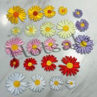 【hot sale】 ☾ B15 Plant Iron on Applique Sewing Supplies Daisy Flower Icon Embroidery Fabric Sticker Patch Applique Apparel Jackets DIY