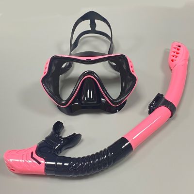 แว่นตาว่ายน้ำข้อเสนอพิเศษสำหรับผู้ชายและผู้หญิงกันแสงยูวีกันน้ำแว่นตาซิลิโคนแบบมืออาชีพ