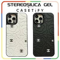 Casetify เคสโทรศัพท์ ซิลิโคนนิ่ม กันกระแทก ลายดอกไม้ สีดํา และสีขาว สําหรับ iPhone14 13 12 11 Pro MAX XR X XS MAX