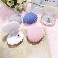 Trendy Shell Shaped Jewelry Display Storage Box Gift Necklace Case Flocking Velvet Shell Engagement Wedding Ring Holder Boxes