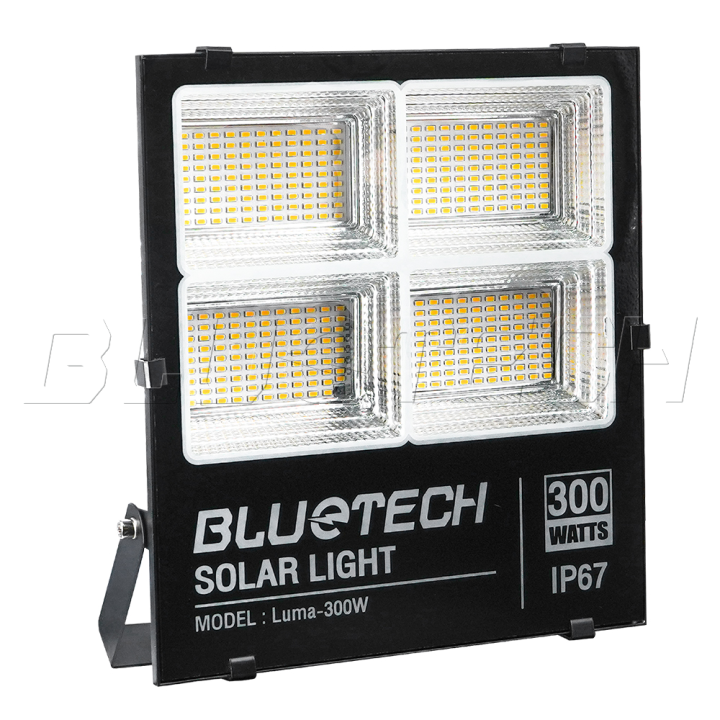 bluetech-usa-ไฟโซล่าเซลล์-ไฟสปอร์ตไลท์-solar-cell-led-floodlight-spotlight-รุ่นใหม่-4ช่อง-6ช่อง-ดีไซน์ใหม่-กันน้ำ-ip67-วัตต์เต็ม-เปิดได้ตลอดคืน-รับประกัน-1ปี