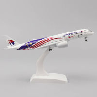 KKMetal เครื่องบินรุ่น20เซนติเมตร1:400มาเลเซีย A350โลหะจำลองวัสดุโลหะผสมที่มี L Anding Gear ล้อเครื่องประดับของขวัญวันเกิด Toysq11