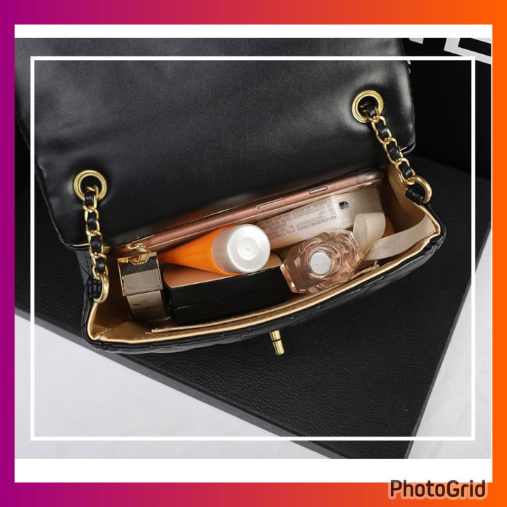 กระเป๋าสะพายสายโซ่สไตล์ชาแนล-ขนาด8นิ้ว-ซับในสีทองสวยหรู