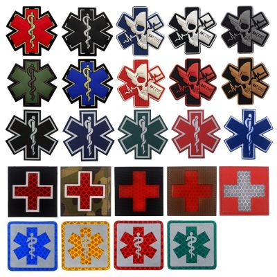 International Rescue Medical Emergency Red Ten Badge Rescue Snake Embroidered PVC Arm Badge Magic Sticker Badge Clothing Patches Adhesives Tape
