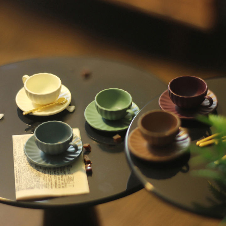 ruyifang-บ้านตุ๊กตา3ชิ้น-เซ็ตขนาดเล็กถ้วยกาแฟช้อนจานรองถ้วยตุ๊กตาอุปกรณ์ครัว