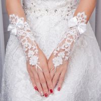 ☢✠▣ Elegant Short Paragraph Pearls White Fingerless Lace Bowknot Gloves Wedding Accessories