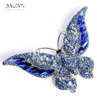 2022 Fashion Colorful Butterfly Brooch Wedding Crystal Rhinestone Insect Broche Mujer Bouquet Hijab Scarf Pins for backpacks