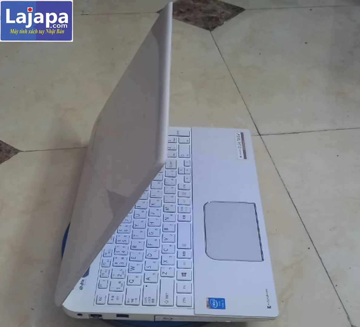 Toshiba Dynabook T554/56KW (Satellite L50-A) - Lajapa-Laptop Nhật Bản