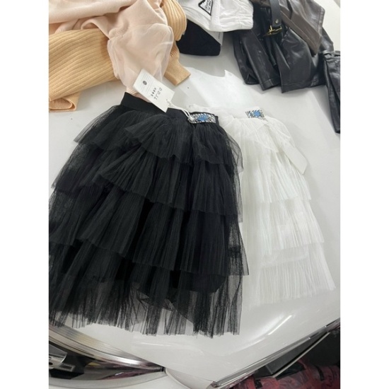 Chân váy xòe dáng dài 3 tầng cạp chun vải 2 lớp màu đen, trắng freesize - Chân  váy xoè | ThờiTrangNữ.vn