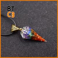 BTC3 7 Chakra orgonite สร้อยคอจี้ลูกตุ้มเรกิ Amulet คริสตัลรักษารักษา สร้อยคอจี้จักระพลังงาน ของขวัญที่สร้างสรรค์ พีระมิดหกเหลี่ยม สร้อยคอหินหลากสี