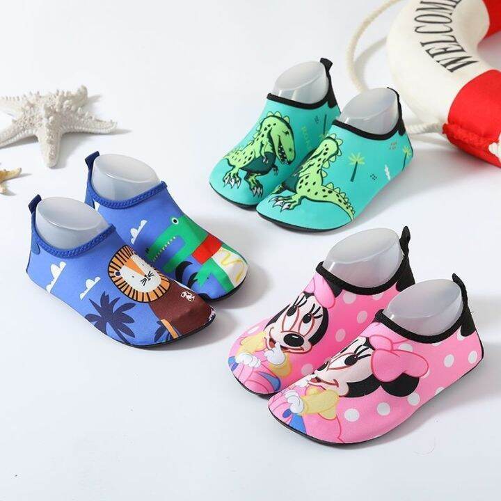 hot-sale-beach-shoes-womens-speed-interference-water-non-slip-childrens-beach-seaside-slippers-snorkeling-mens-swimming-anti-cut