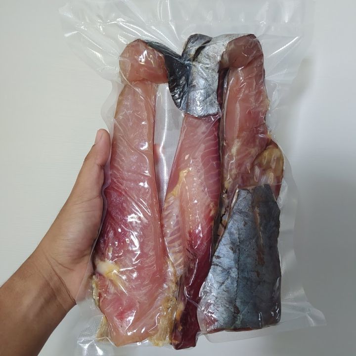 ปลาริวกิว-ปลาทูกังเค็ม-2-แดด-เกรด-a-น้ำหนัก-500-กรัม-เมนู-ปลาทูกัง-หรือปลามะยง-ตากแห้ง-เนื้อปลาสวย-ไม่ใส่สี-บรรจุถุงสูญญากาศอย่างดี