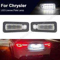 ไฟด้านหลังรถสำหรับ Chrysler 200 2015 2016 2017 2ชิ้นไฟป้ายทะเบียน LED สีขาวโคมไฟแผ่นตัวเลข