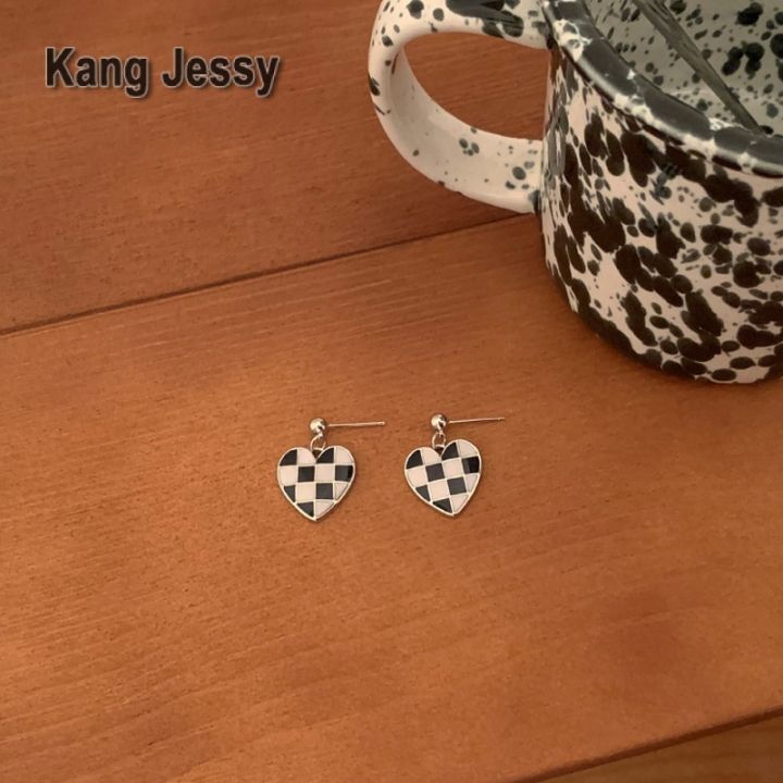 kang-jessy-ins-ต่างหูลายตารางหมากรุกสไตล์วินเทจสไตล์เลิฟสำหรับผู้หญิงต่างหูแนววินเทจสไตล์เกาหลีสไตล์มินิมอลดีไซน์แนวมินิมอล