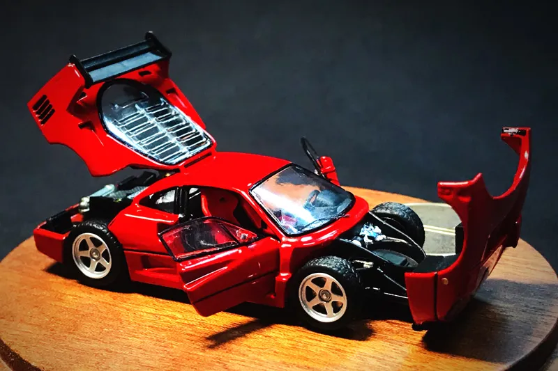 PGM limited edition alloy fully open door 1:64 Ferrari F40 LM