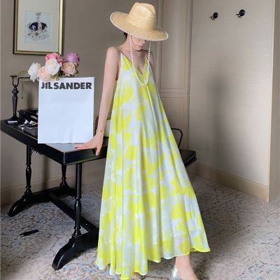 Holiday wind yellow and printed the harness backless v-neck dress fairy fairy long knee-length dress skirt