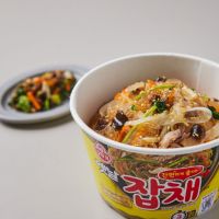 จับแช สำเร็จรูปพร้อมทาน อาหารเกาหลี ottogi japchae cup 76g