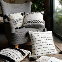 Tassels Sofa Pillow Black White Boho Style Tufted Pillowcase Main Bay Window Diamond Lattice Cushion Bed Home Textile Decoration