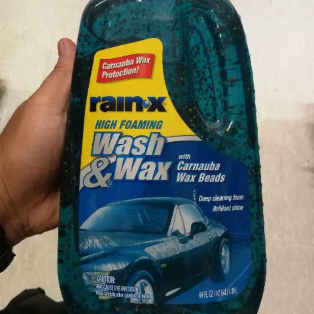 D&"Rain‑X®Wash & Wax with Carnauba Wax BeadsWASH & WAX IN ONE EASY STEP
