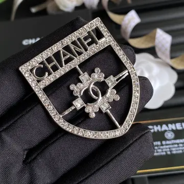Shop Chanel Brooch Pin online - Nov 2023