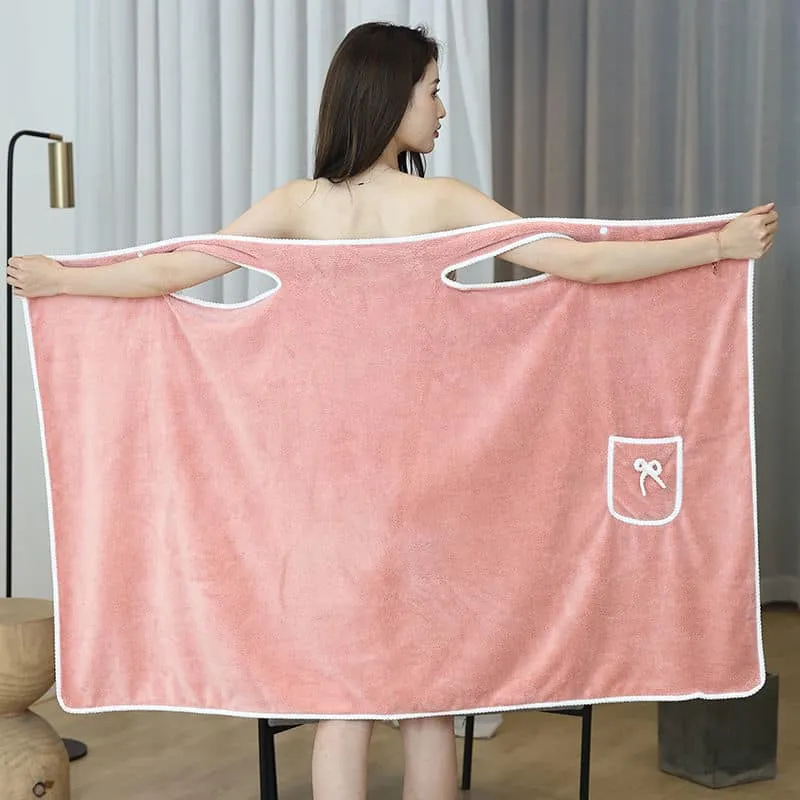 Wearable bath towel. Thickened fleece towel for woman