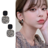 Elegant Lady Square Stud ต่างหูสไตล์เกาหลีอารมณ์ต่างหูแฟชั่นผู้หญิงสาวเพชรต่างหู Jewellery