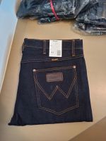 wrangler ทรงกระบอกผ้าด้าน Jeans งานแท้เ พร้อมส่ง