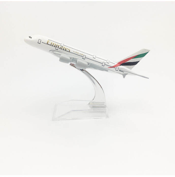 Yalinda Emirates Airlines A380 Aircraft Model 16cm Diecast Metal