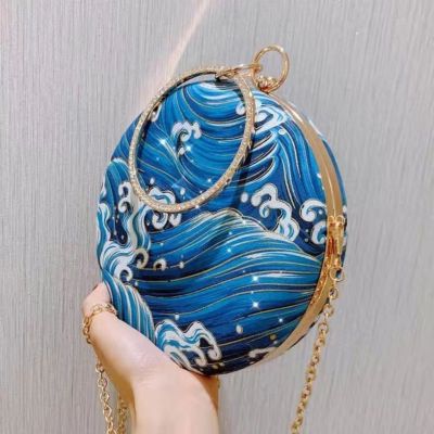 Hot selling 2020 new Hanfu round bag ancient style retro embroidery dinner Messenger