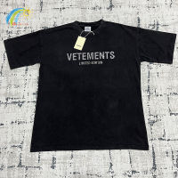 2023ฤดูร้อนลำลองแฟลชเจาะโลโก้ VETEMENTS เสื้อยืดที่มีคุณภาพที่ดีที่สุดวินเทจล้างเก่า Limited Edition Tee เสื้อยืดสำหรับผู้ชายผู้หญิง