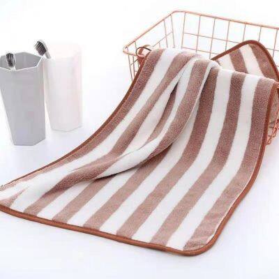 【CC】 Super Soft Wide Striped Highly Absorbent Ultra-Thick Coral Thickened Face Washcloth