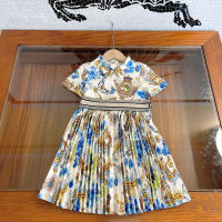 Girls dress 2022 new style printed short sleeve European and American style fashion trend thin waist shirt skirt childrens wear