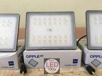 ไฟสปอร์ตไลท์ 100W Opple ฟลัดไลท์ โคมสปอร์ตไลท์ มีหัวปลั๊กตัวผู้พร้อมเสียบใช้งานกับไฟบ้าน ส่งฟรี kerry