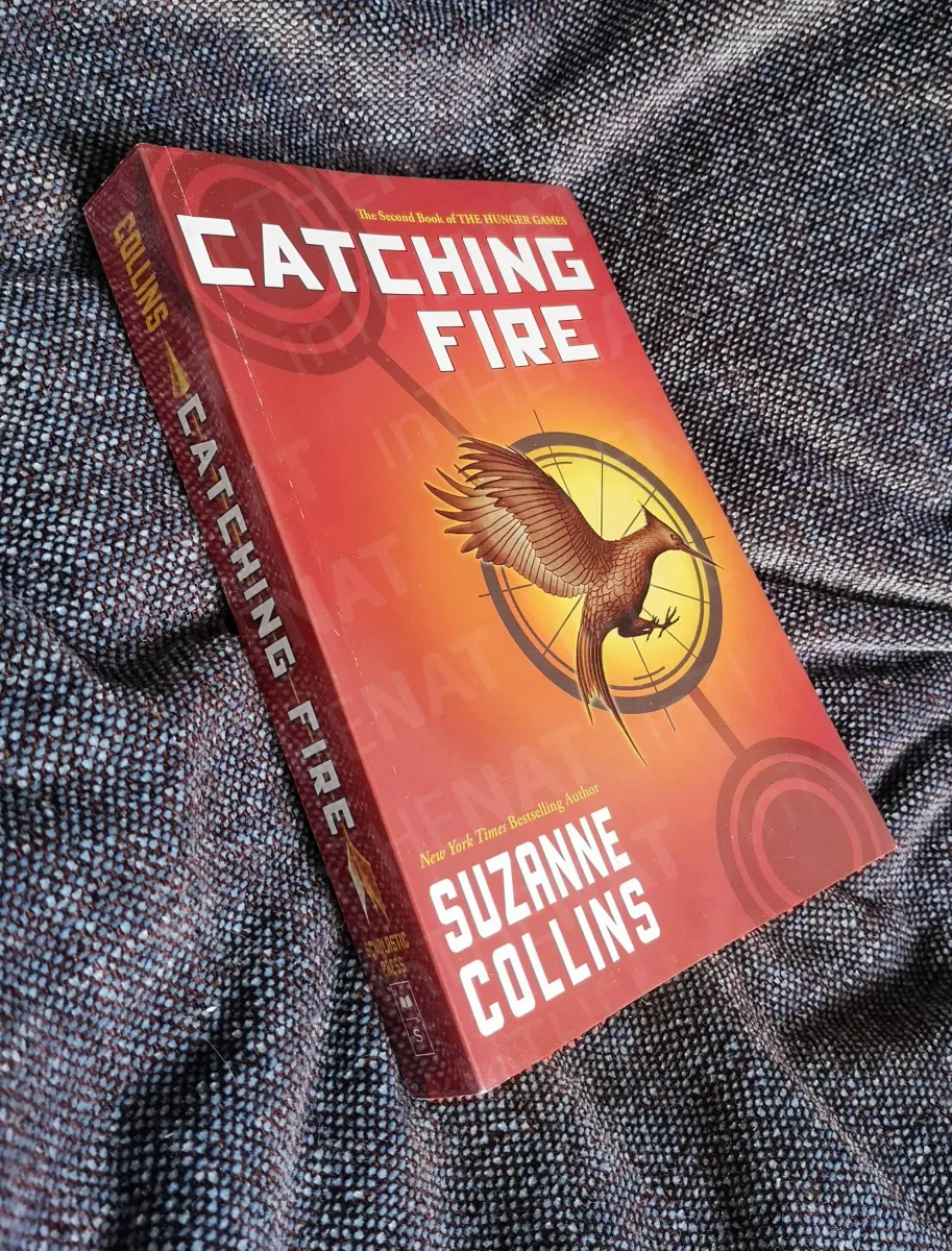 2nd Hand - Catching Fire (The Hunger Games #2) by Suzanne Collins  (Paperback) | Lazada
